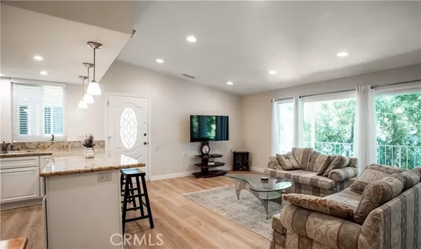 Laguna Woods, CA 92637,25 Avenida Castilla