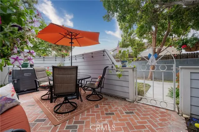 8120 Baymist Drive, Huntington Beach, CA 92646