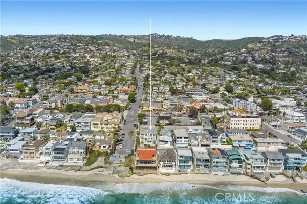 Laguna Beach, CA 92651,111 Brooks