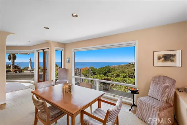 Laguna Beach, CA 92651,2060 Temple Hills Drive