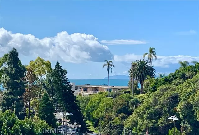 425 Bonvue Terrace, Laguna Beach, CA 92651