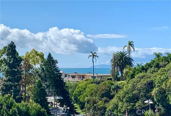 425 Bonvue Terrace, Laguna Beach, CA 92651