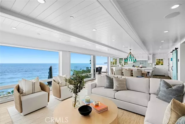 155 Oak Street, Laguna Beach, CA 92651