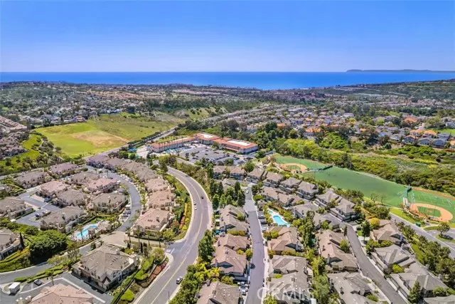 31 Stoney Pointe, Laguna Niguel, CA 92677