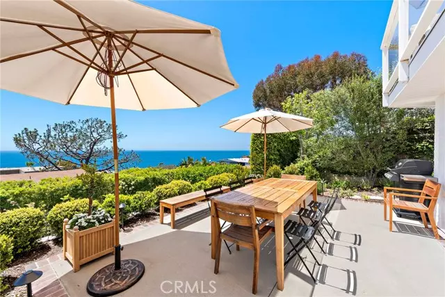 Laguna Beach, CA 92651,2626 Glenneyre Street