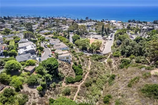 455 Bonvue, Laguna Beach, CA 92651