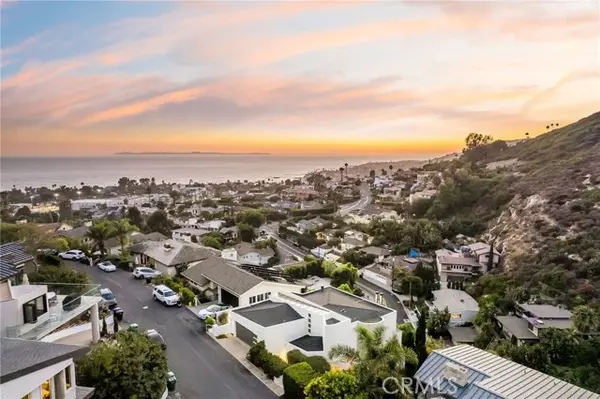 Laguna Beach, CA 92651,547 Temple Hills Drive