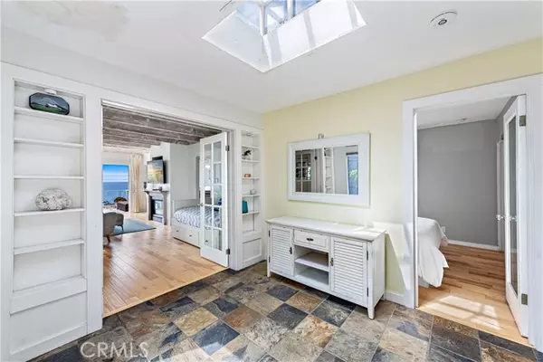 Laguna Beach, CA 92651,2873 Rounsevel