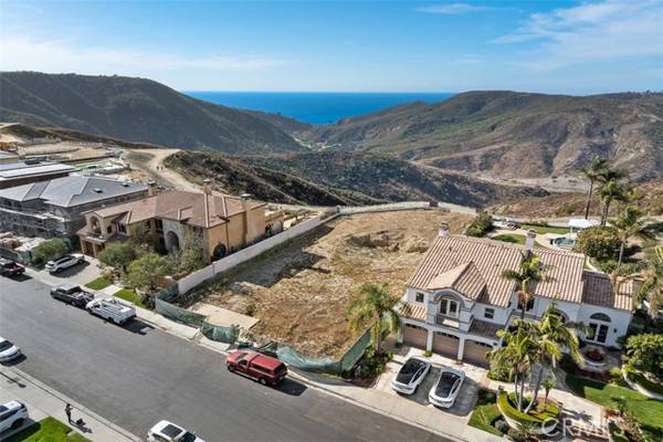 9 Coronado Pointe, Laguna Niguel, CA 92677