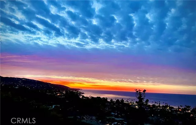 Laguna Beach, CA 92651,570 Allview