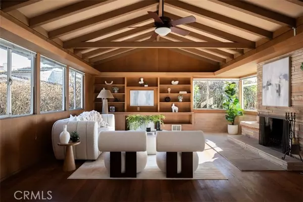 Laguna Beach, CA 92651,60 S La Senda