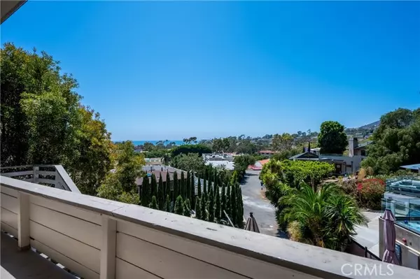 Laguna Beach, CA 92651,350 Y Place