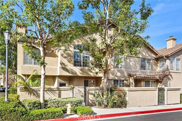 Aliso Viejo, CA 92656,31 Sentinel Place