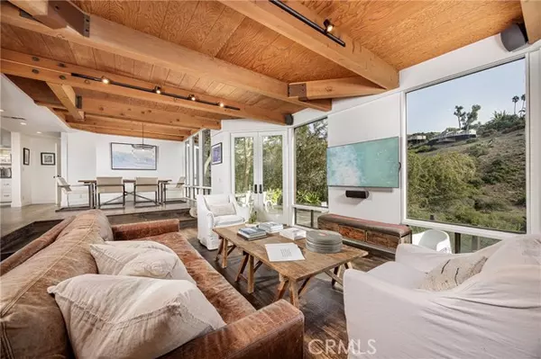 Laguna Beach, CA 92651,1437 Cerritos Drive