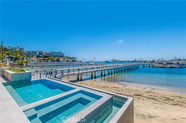 Corona Del Mar, CA 92625,2209 Bayside Drive