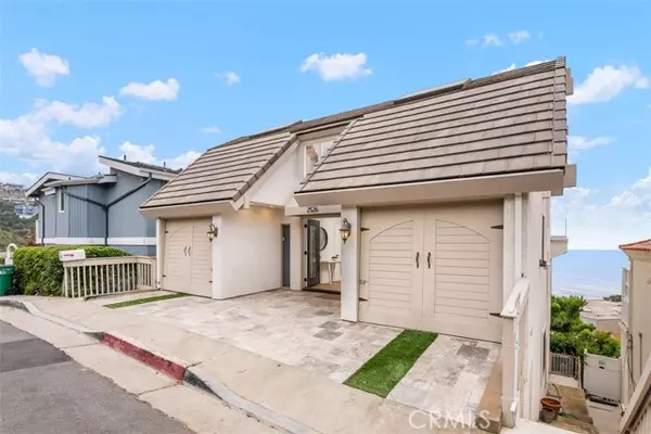 Laguna Beach, CA 92651,2526 Encina Way