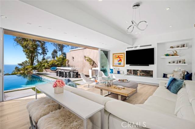 28911 Sommet Du Monde, Laguna Beach, CA 92651
