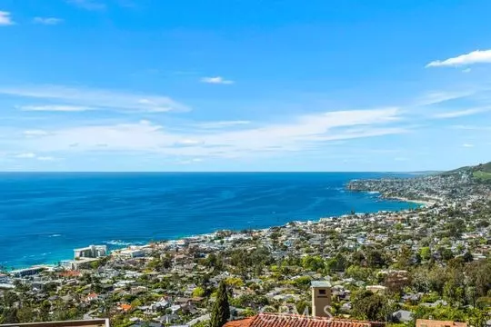 Laguna Beach, CA 92651,2378 Crestview Drive