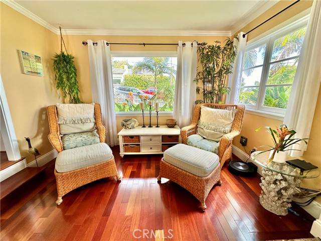 Laguna Beach, CA 92651,560 Flora Street