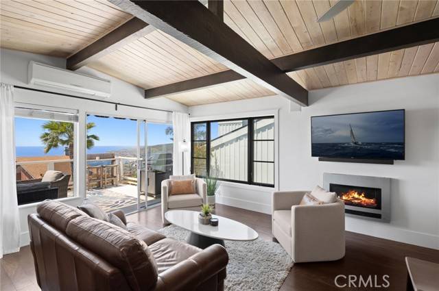 1029 Katella, Laguna Beach, CA 92651
