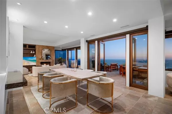 Laguna Beach, CA 92651,523 Emerald Bay