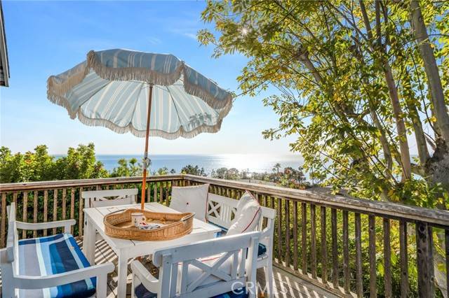 Laguna Beach, CA 92651,30842 Driftwood Drive