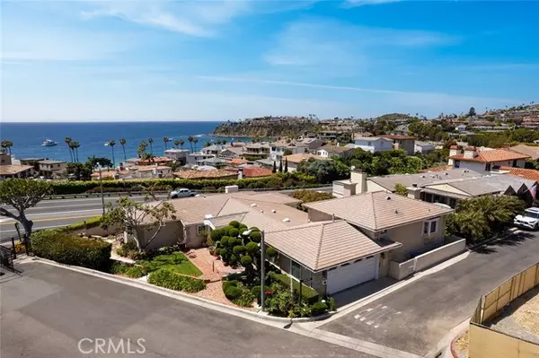 Laguna Beach, CA 92651,209 Emerald Bay