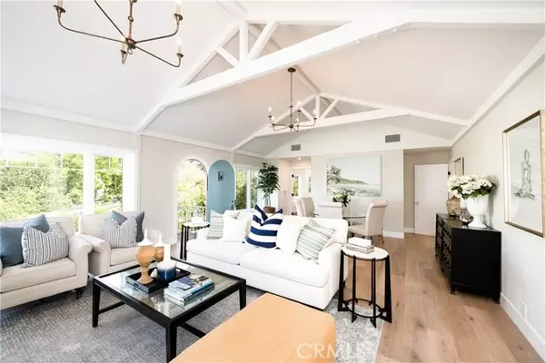 567 Flora Street, Laguna Beach, CA 92651