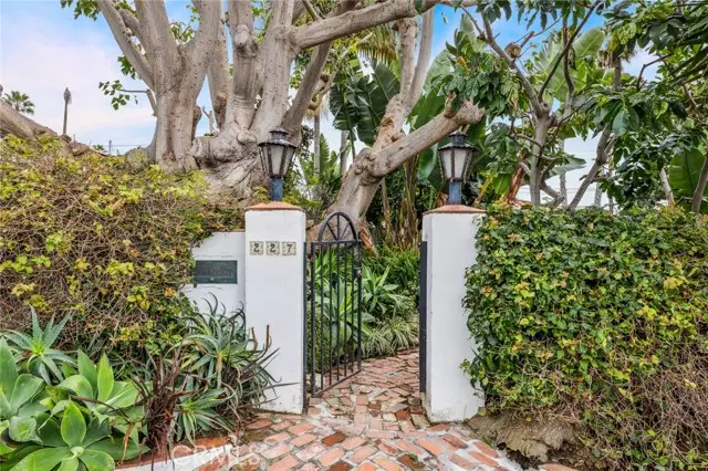 227 Ledroit Street, Laguna Beach, CA 92651
