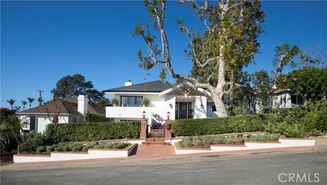 432 Holly Street, Laguna Beach, CA 92651