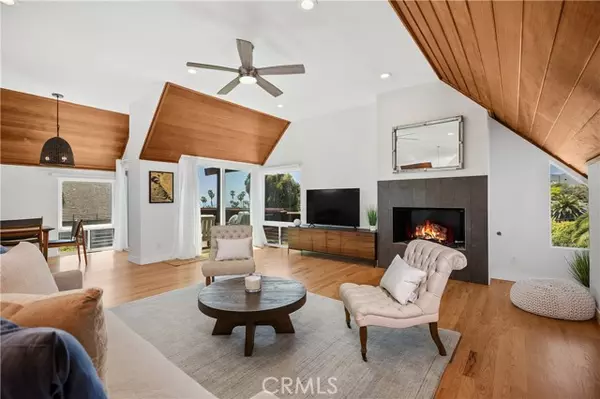 Laguna Beach, CA 92651,390 Saint Anns Drive