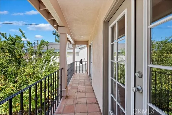 Reseda, CA 91335,7242 Hesperia Avenue