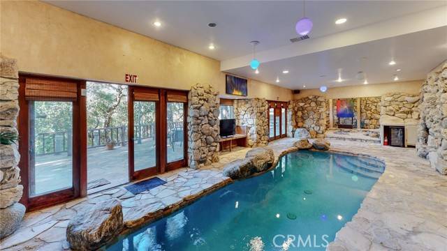 1248 Rocky Road, Simi Valley, CA 93063