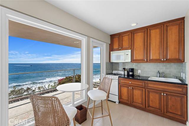 Laguna Beach, CA 92651,603 South Coast
