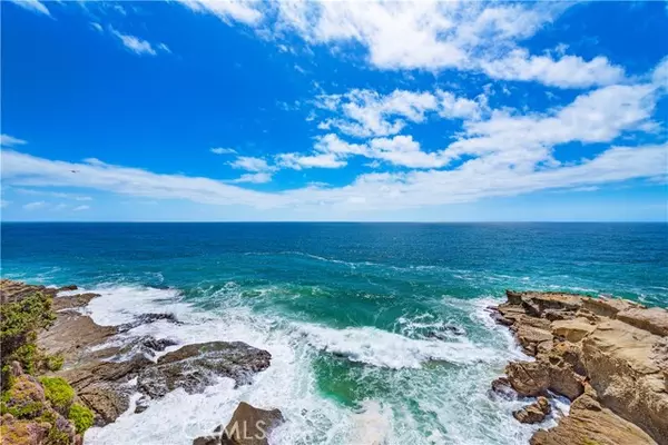 16 North La Senda Drive, Laguna Beach, CA 92651