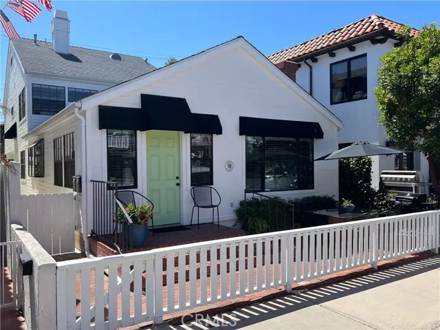 Newport Beach, CA 92662,315 Diamond Avenue