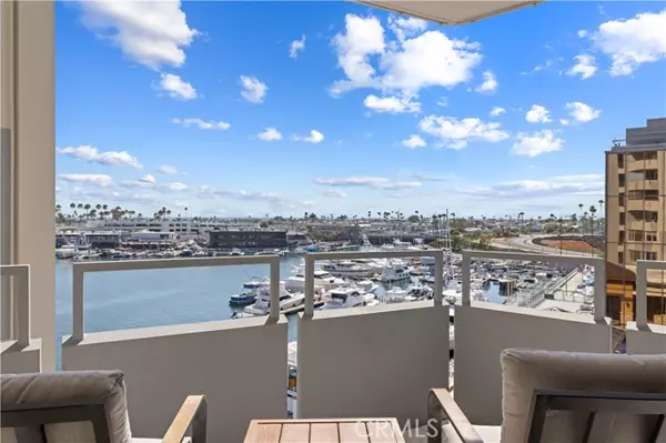 Newport Beach, CA 92663,3121 West Coast