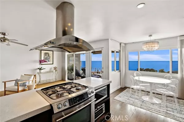 Laguna Beach, CA 92651,21702 Ocean Vista Drive