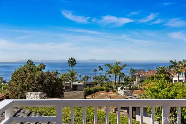 Laguna Beach, CA 92651,806 Emerald Bay