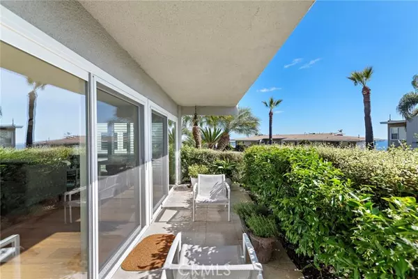 Laguna Beach, CA 92651,21703 Ocean Vista Drive