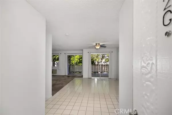 Laguna Woods, CA 92637,2405 Via Mariposa West