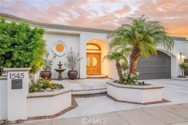 1545 Caribbean Way, Laguna Beach, CA 92651