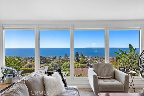 Laguna Beach, CA 92651,875 Coast View Drive