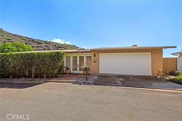 Laguna Beach, CA 92651,1220 Anacapa Way