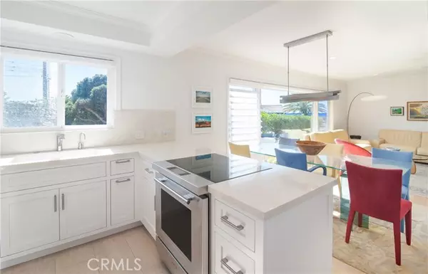 Laguna Beach, CA 92651,251 Lower Cliff