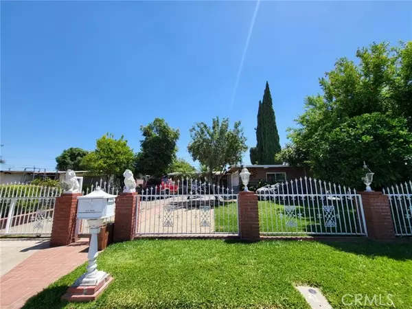 18432 East Bellefont Drive, Azusa, CA 91702