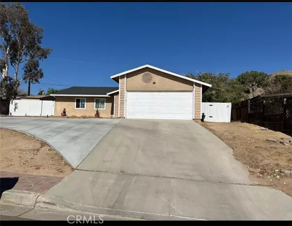 23932 Tahquitz Road, Apple Valley, CA 92307