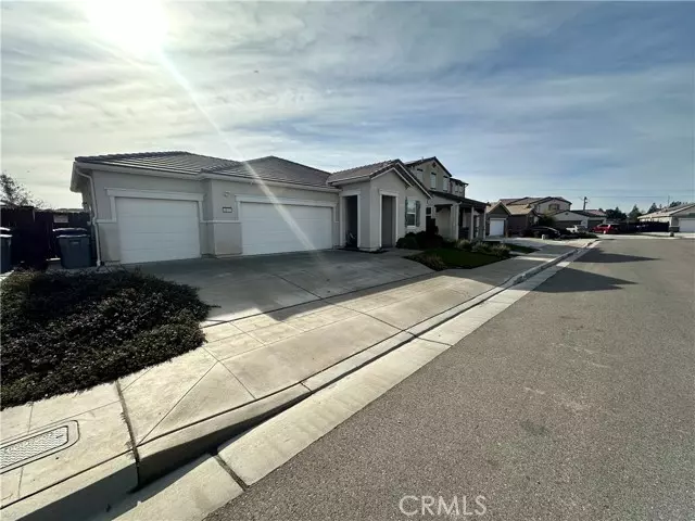 Fresno, CA 93723,6445 Pico