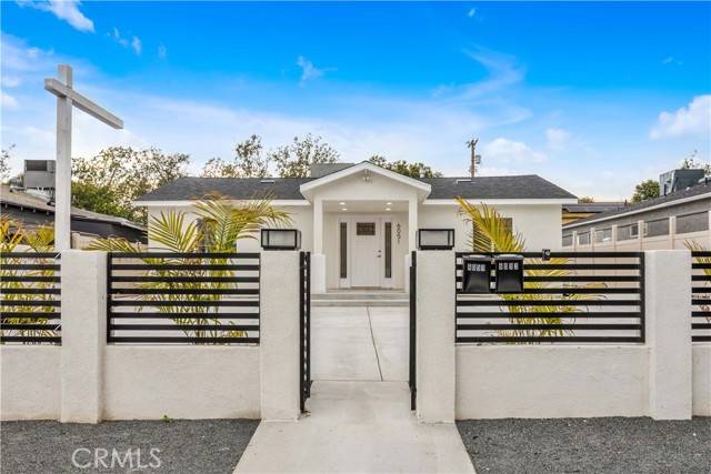 6051 Colfax Avenue, North Hollywood, CA 91606