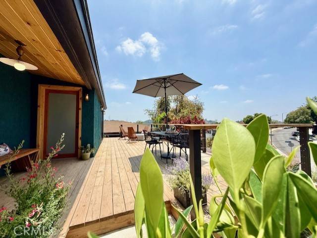 El Sereno, CA 90032,1862 Del Paso Avenue